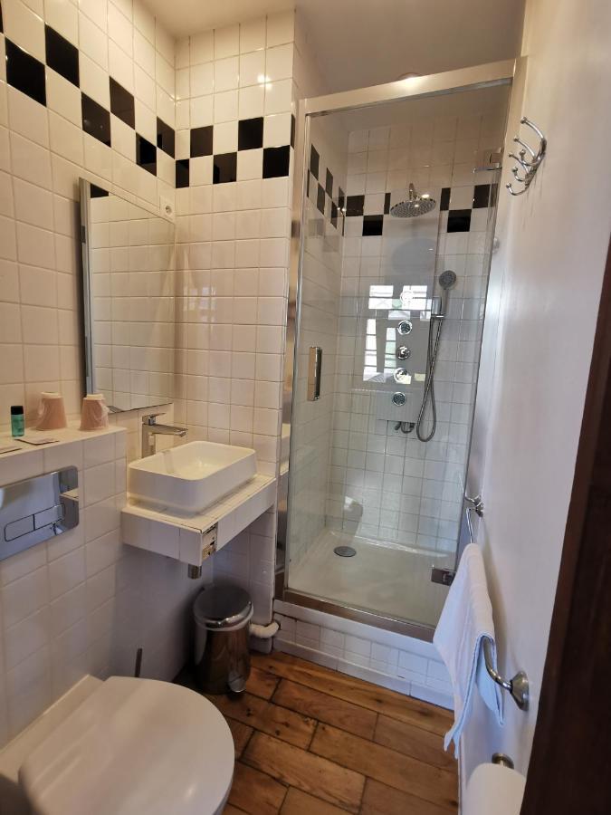 אטרטאט Hotel La Residence Manoir De La Salamandre מראה חיצוני תמונה