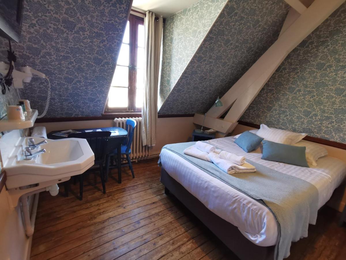 אטרטאט Hotel La Residence Manoir De La Salamandre מראה חיצוני תמונה