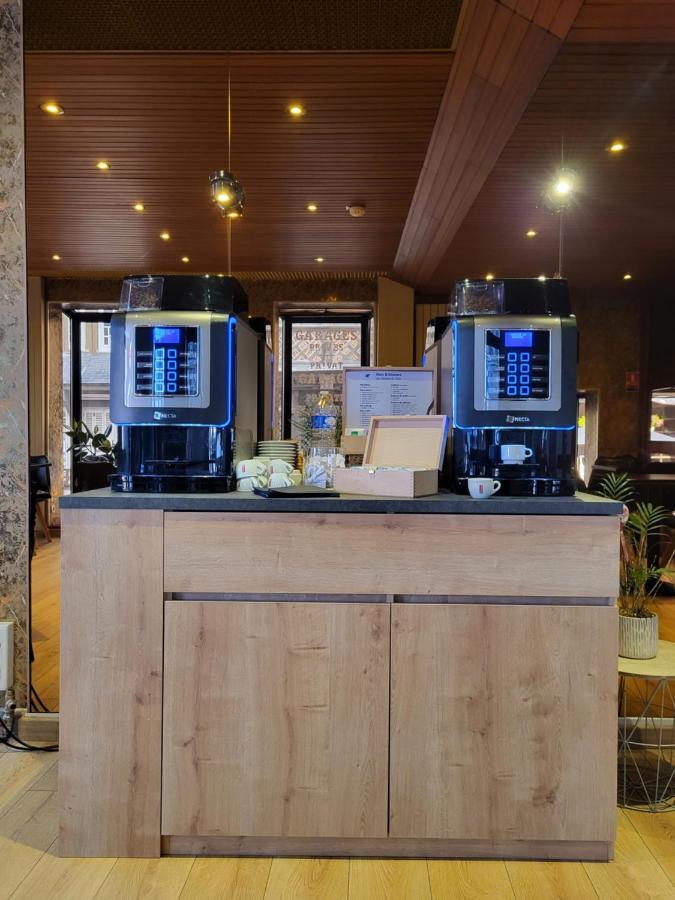 אטרטאט Hotel La Residence Manoir De La Salamandre מראה חיצוני תמונה
