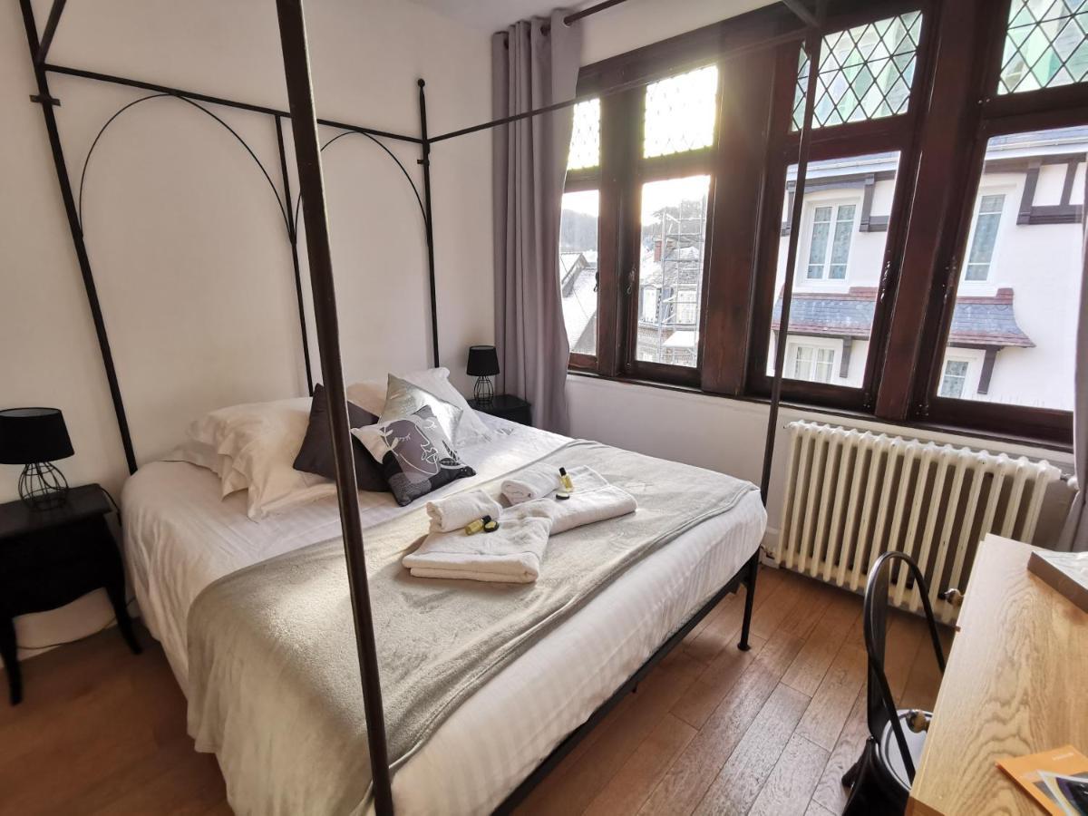 אטרטאט Hotel La Residence Manoir De La Salamandre מראה חיצוני תמונה
